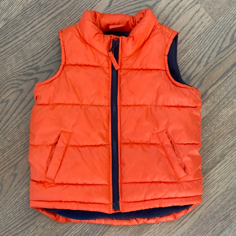 Old Navy 2T Puffer Vest